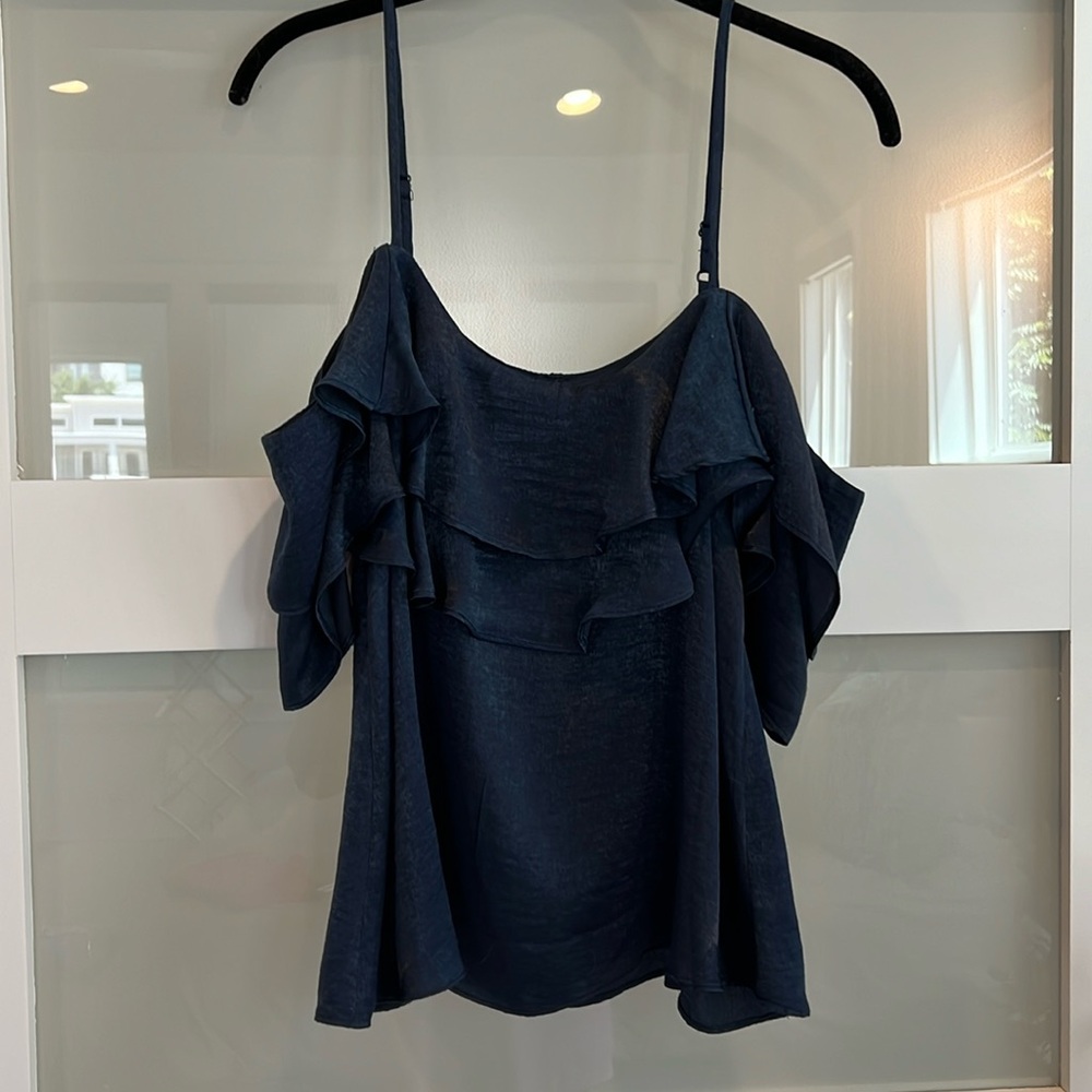 Flutter Sleeve Off Shoulder Cropped Blouse